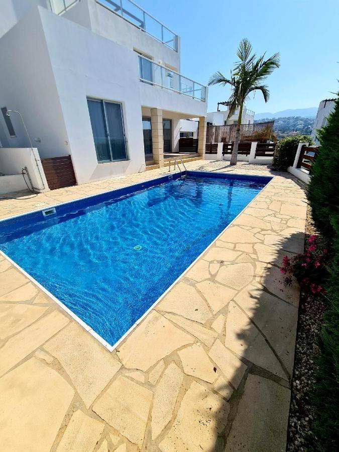 Modern Villa, 4 Bedrooms, Private Pool, Close To Coral Bay Strip Peyia Exterior foto